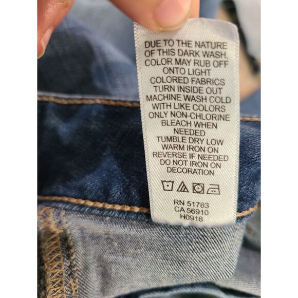 Maurices medium regular women's distressed skinny jeans - Picture 6 of 9
